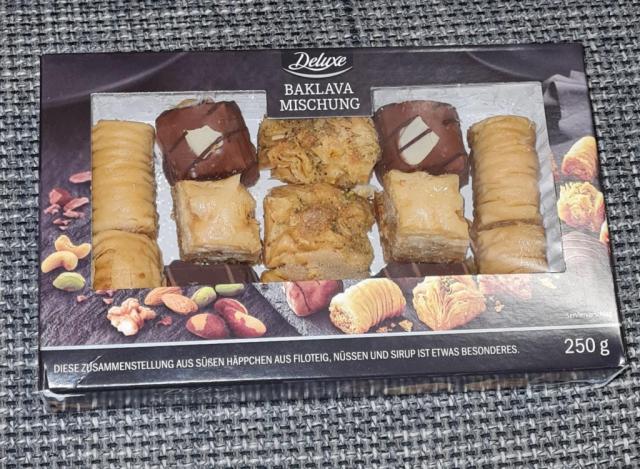 Deluxe Baklava Mischung | Hochgeladen von: Mobelix