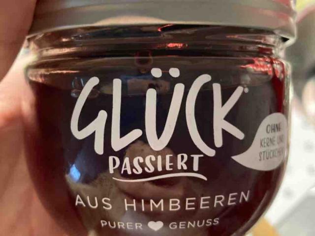 Glück passiert aus Himbeeren von nicowhnt | Hochgeladen von: nicowhnt