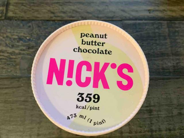Nick’s ice cream, peanut butter chocolate by Lunacqua | Uploaded by: Lunacqua