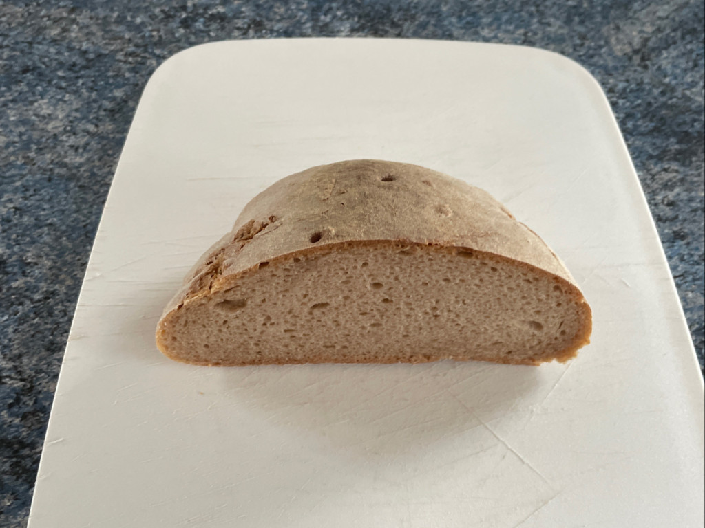 Sauerteigbrot (Roggen-Dinkelmehl von lupsina | Hochgeladen von: lupsina Sauerteigbrot (Roggen-Dinkelmehl von lupsina | Hochgeladen von: lupsina