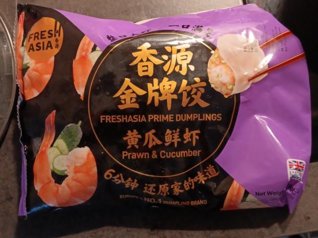 Hochgeladen von: Katarie Hochgeladen von: Katarie