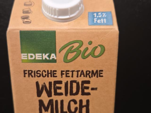 Hochgeladen von: BlAckZ3c Hochgeladen von: BlAckZ3c