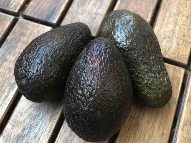 Avocado iss reif, Natur von sanbal | Hochgeladen von: sanbal