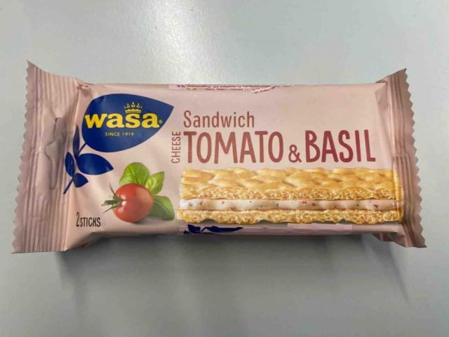 Sandwich Cheese Tomato Basil by justinebro | Uploaded by: justinebro