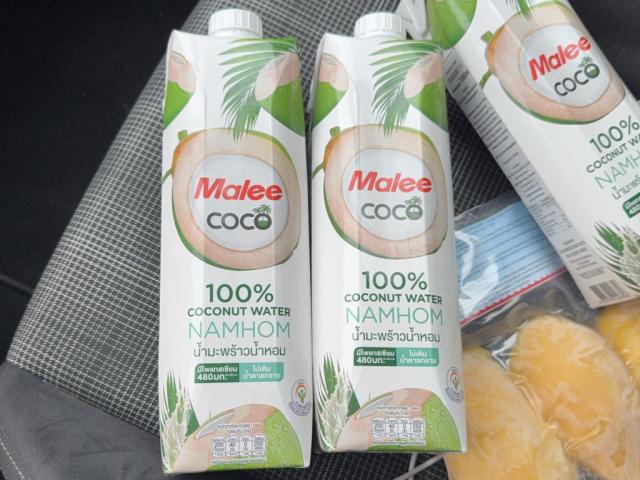 Malee Coco 100% Nahhom Coconutwater von asim1996a | Hochgeladen von: asim1996a Malee Coco 100% Nahhom Coconutwater von asim1996a | Hochgeladen von: asim1996a