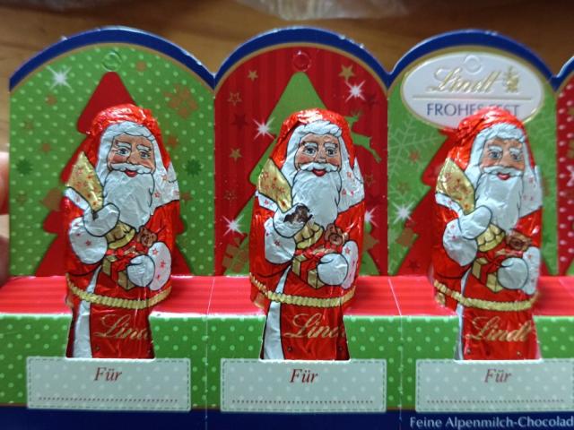 Hochgeladen von: Jessi0.1 Hochgeladen von: Jessi0.1