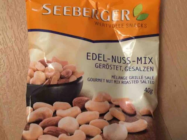 Edel-Nuss-Mix, geröstet gesalzen von alexandra.habermeier | Hochgeladen von: alexandra.habermeier