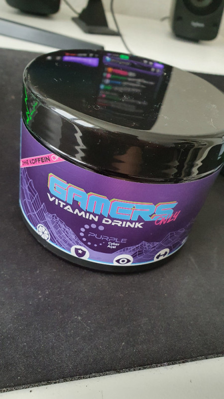Purple Cyber Acai, Vitamin Drink von robertlange1997523 | Hochgeladen von: robertlange1997523