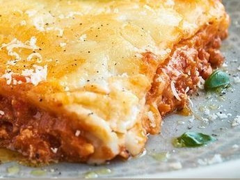 Lasagne a la Juliana von Juliana.k97 | Hochgeladen von: Juliana.k97 Lasagne a la Juliana von Juliana.k97 | Hochgeladen von: Juliana.k97