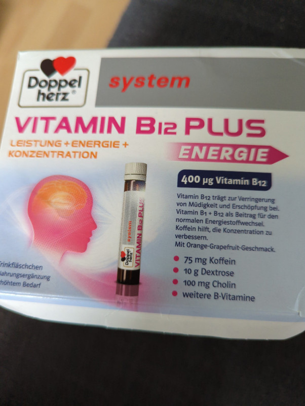 Vitamin B12 Plus Energie, Trinkfläschchen von Urbexmouse | Hochgeladen von: Urbexmouse