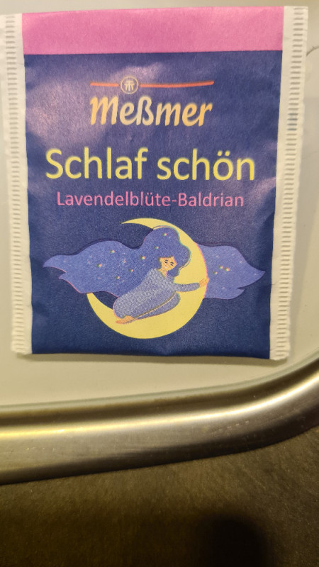 Schlaf schön - Lavendelblüte Baldrian von mesnerized | Hochgeladen von: mesnerized