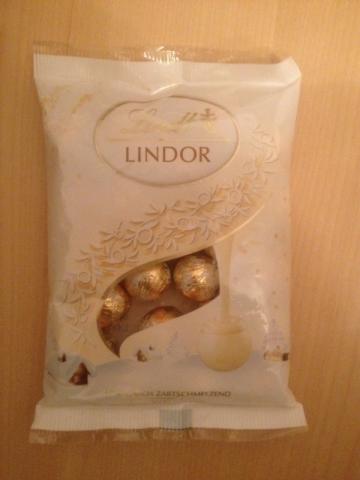 Lindor Mini-Kugeln Weiss, unendlich zartschmelzend | Hochgeladen von: Jazzman85