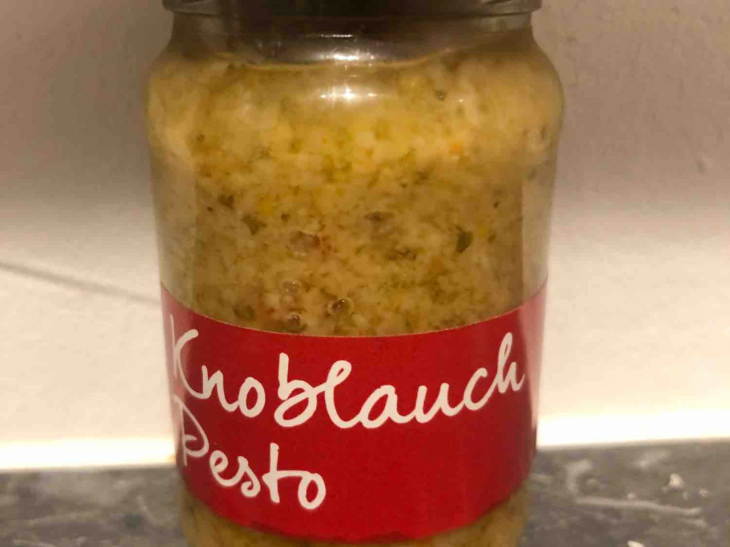Knoblauchpesto von MAGWAGN | Hochgeladen von: MAGWAGN Knoblauchpesto von MAGWAGN | Hochgeladen von: MAGWAGN