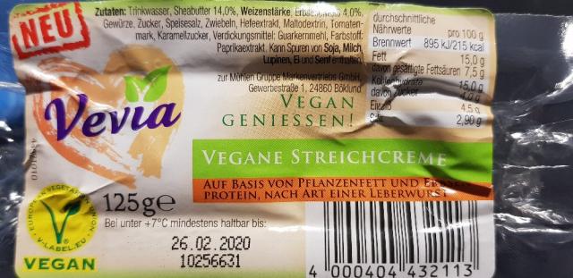 Vegane Streichcreme, nach Art einer Leberwurst von laylay | Hochgeladen von: laylay