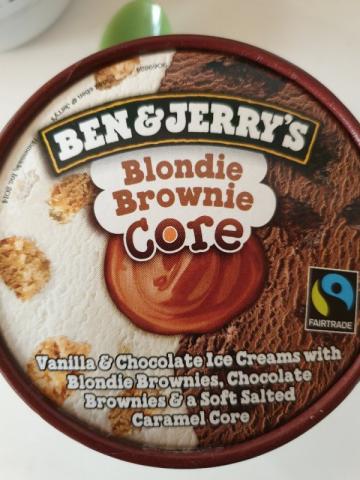 Blondie Brownie Core, Vanilla & Chocolate Ice Cream von DeeS | Hochgeladen von: DeeShow99
