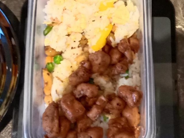 Hochgeladen von: Pikaa18