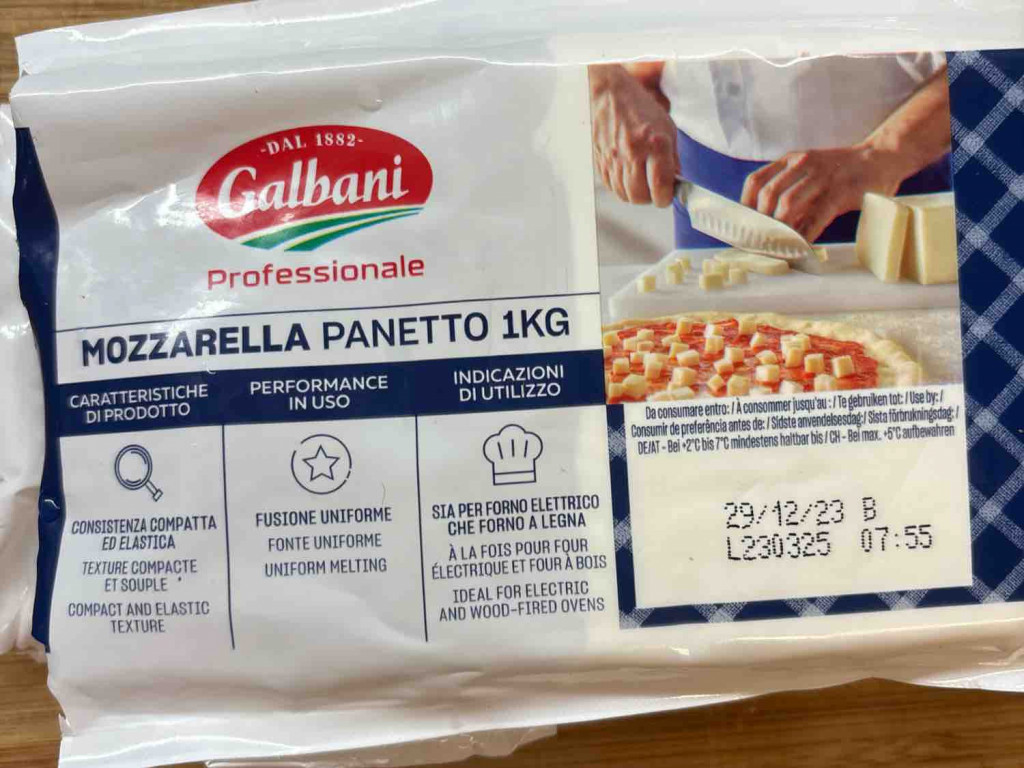 Mozzarella, Panetto von 0vertheclouds | Hochgeladen von: 0vertheclouds