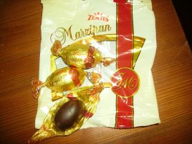 Marzipan-Ei, mit Schokolade überzogen | Hochgeladen von: hallo.susi