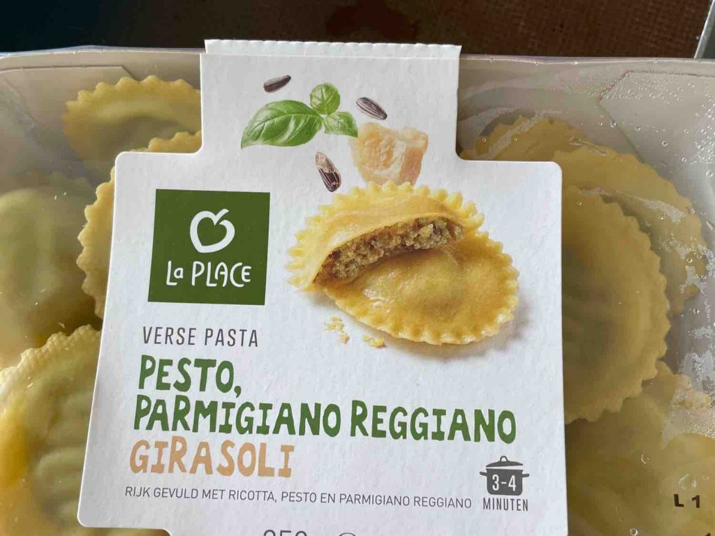 Verse Pasta Pesto Parmigiano, Girasoli von FabioKiehnle | Hochgeladen von: FabioKiehnle