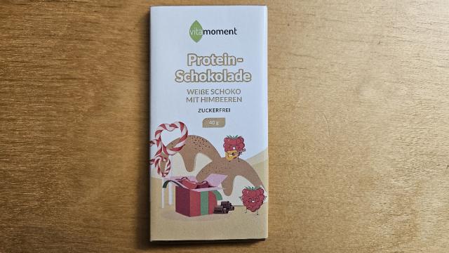 Protein-Schokolade, weiße Schoko mit Himbeeren von Leonie822f | Hochgeladen von: Leonie822f