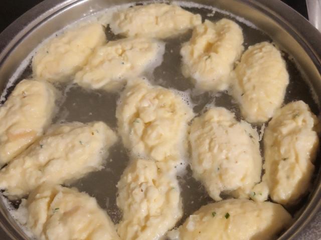 Hochgeladen von: Benji816