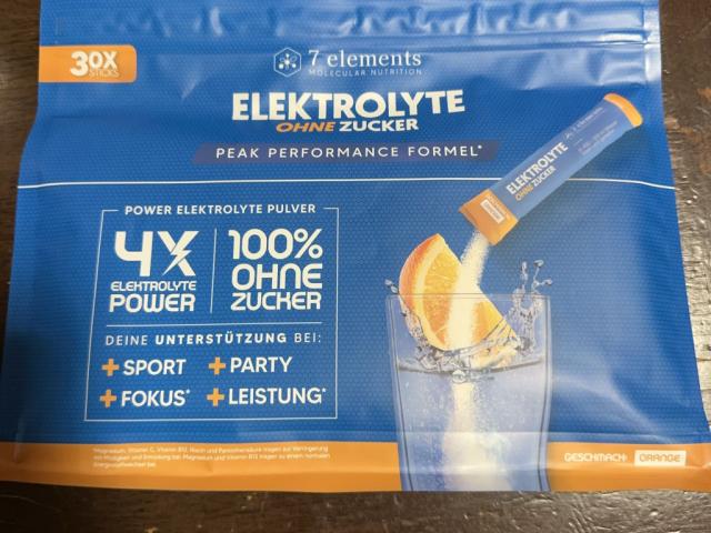 Hochgeladen von: AlexaMi Hochgeladen von: AlexaMi