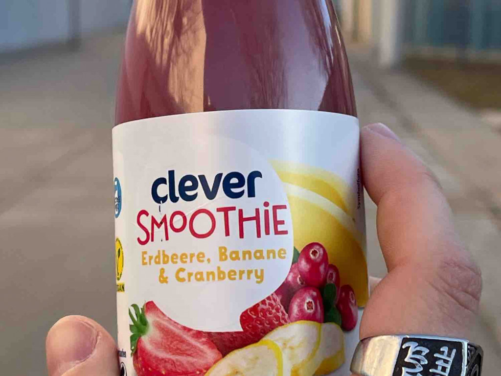 Clever Smoothie Erdbeere, Banane & Cranberry von davidgrosch | Hochgeladen von: davidgroschl