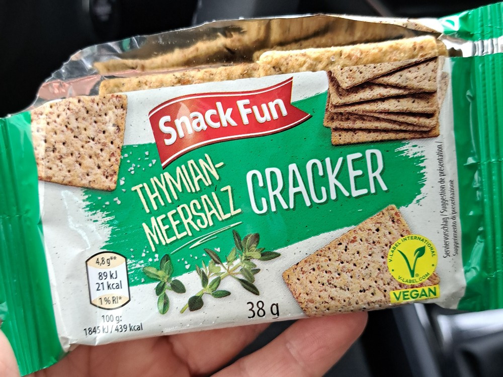 Thymian Meersalz Cracker, vegan von Roni78 | Hochgeladen von: Roni78 Thymian Meersalz Cracker, vegan von Roni78 | Hochgeladen von: Roni78