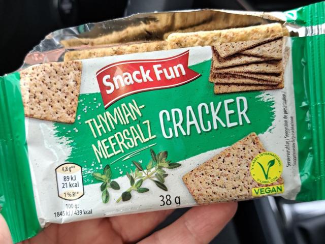 Thymian Meersalz Cracker, vegan von Roni78 | Hochgeladen von: Roni78 Thymian Meersalz Cracker, vegan von Roni78 | Hochgeladen von: Roni78