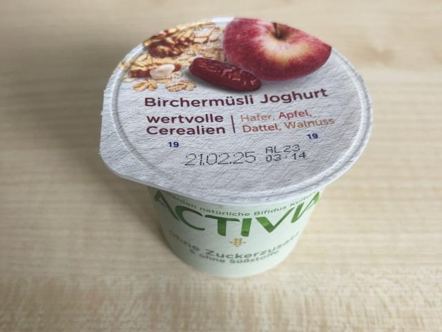 Activia ohne Zuckerzusatz Bitchermüsli, Hafer, Apfel, Dattel, Wa | Uploaded by: curls4fries