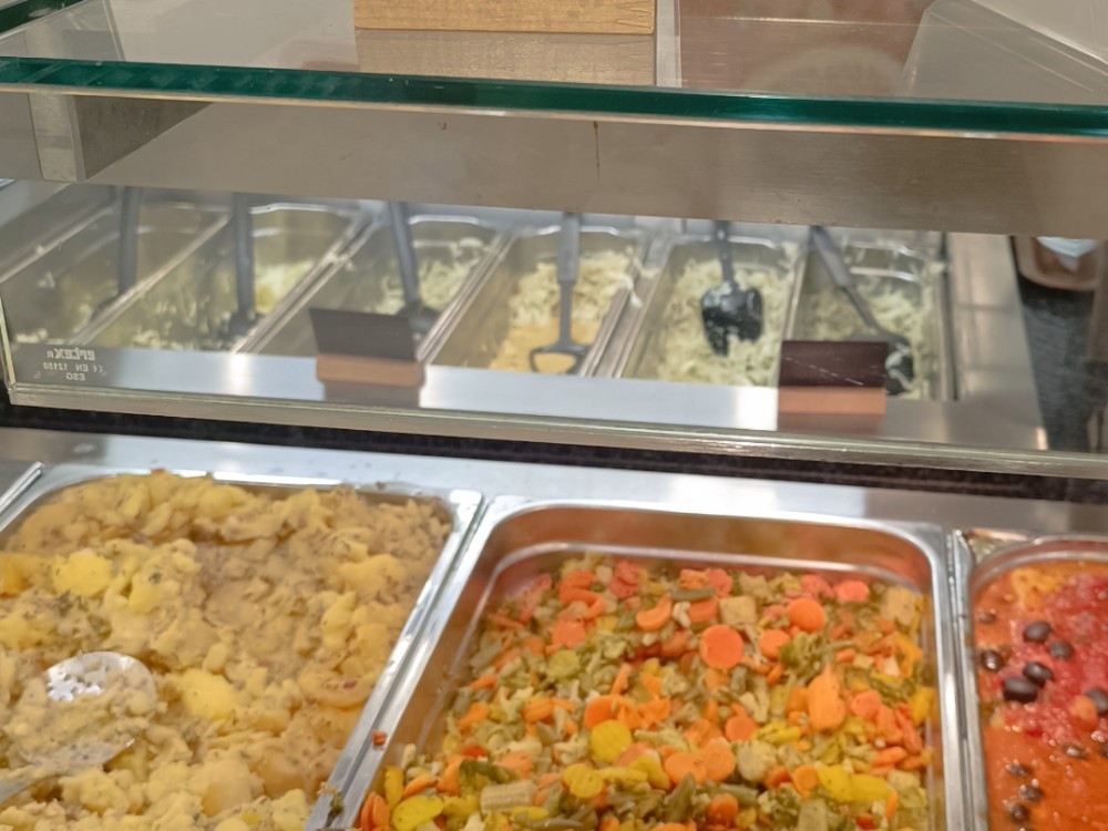 Hochgeladen von: Stella Steinbrenner