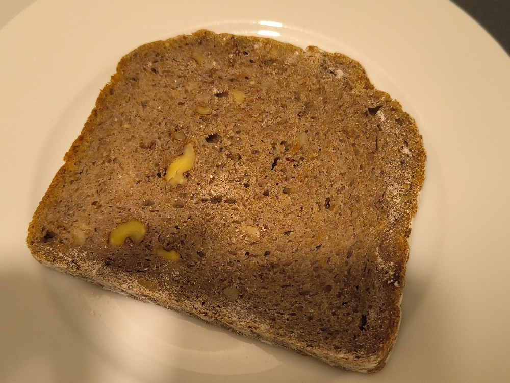 Dinkelvollkornbrot, Sauerteig von lupod | Hochgeladen von: lupod Dinkelvollkornbrot, Sauerteig von lupod | Hochgeladen von: lupod