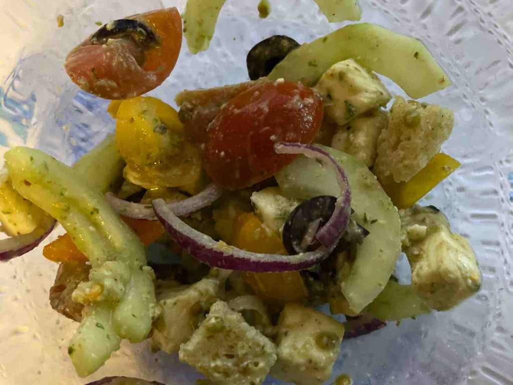 Brotsalat mit Tomaten und Mozzarella von Dagggi | Hochgeladen von: Dagggi