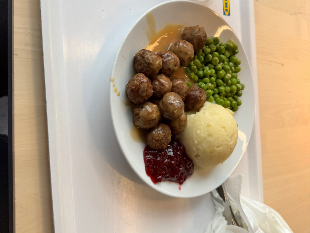 Hochgeladen von: Tinesch76