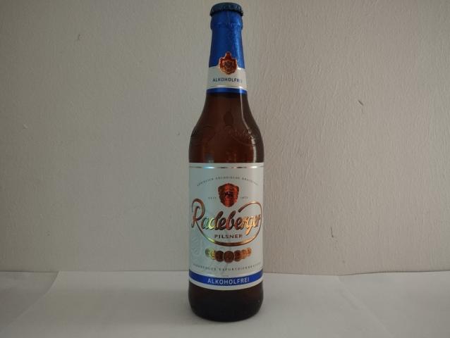 Radeberger Pilsener, alkoholfrei | Hochgeladen von: micha66/Akens-Flaschenking