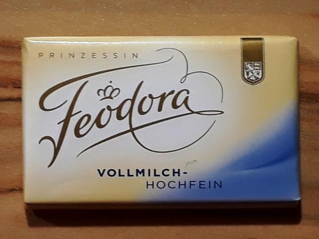 Feodora Edle Täfelchen, Vollmilch-Hochfein | Hochgeladen von: cucuyo111