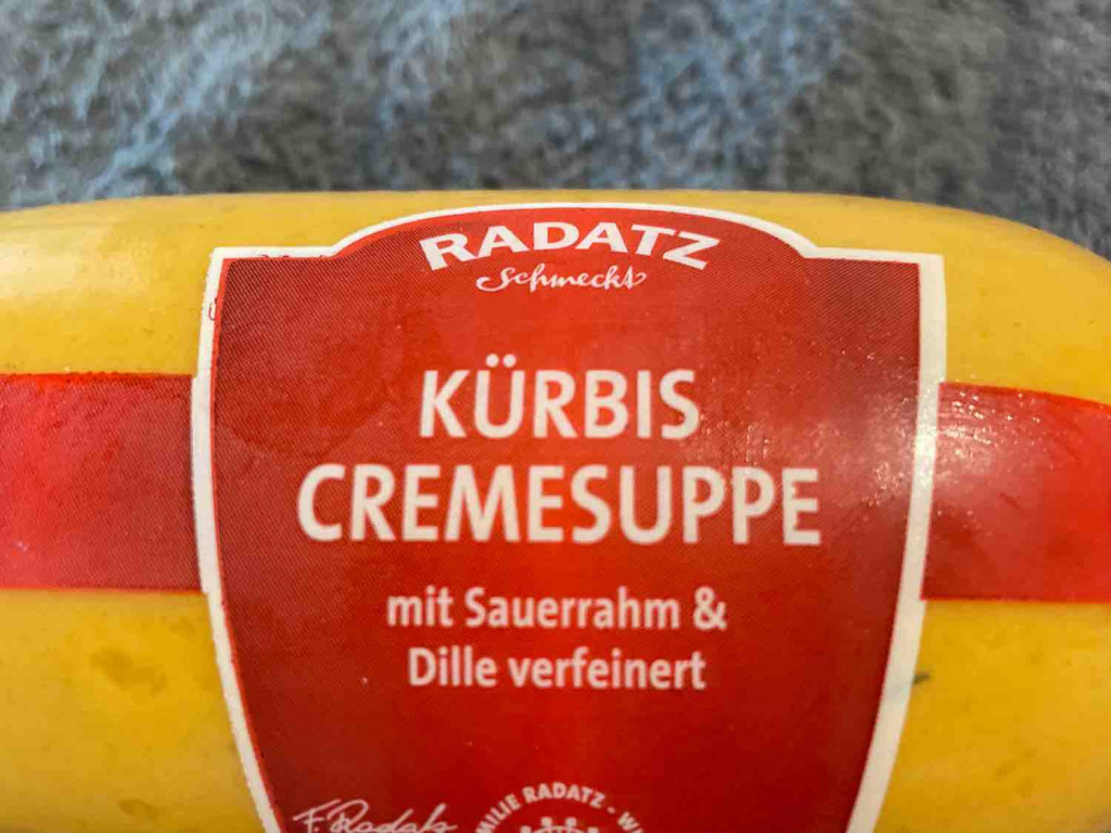 Radatz Kürbis-Cremesuppd, mit Sauerrahm & Dille verfeinert v | Hochgeladen von: Thomas2001
