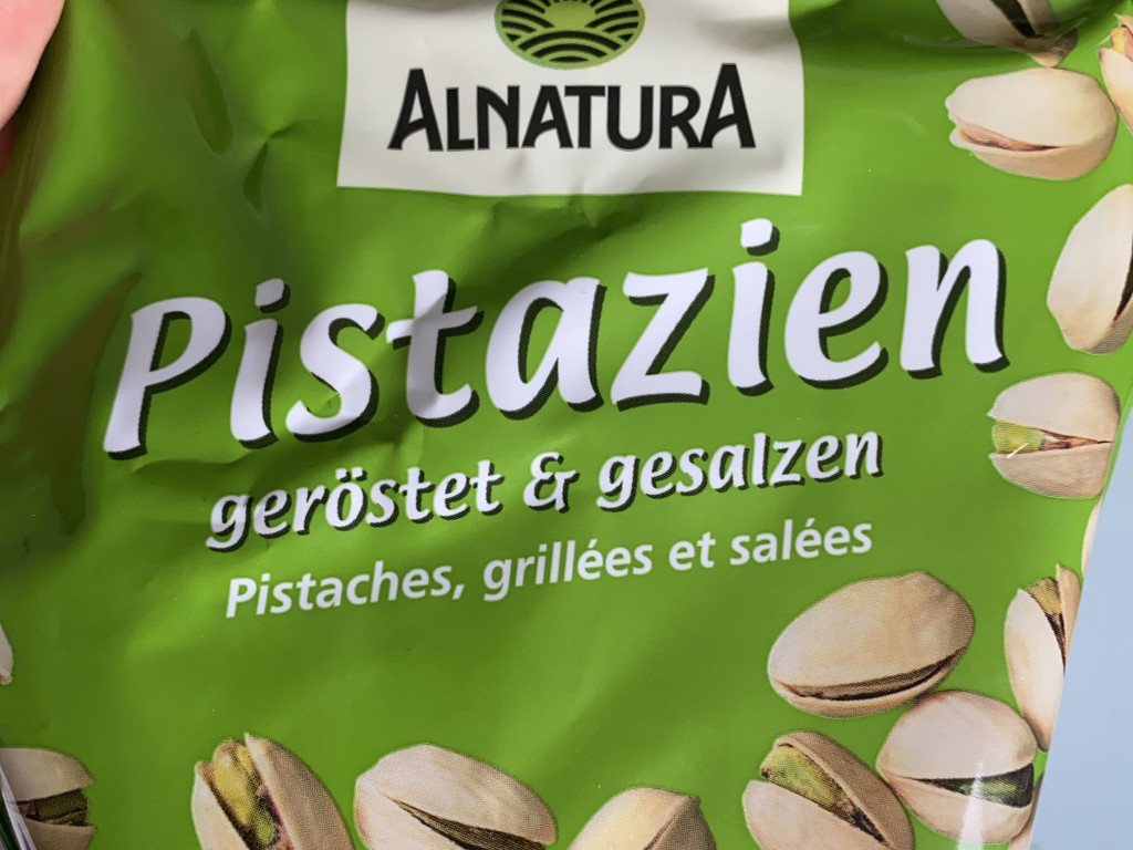 Uploaded by: Cosamia Uploaded by: Cosamia