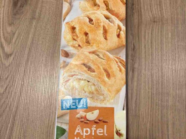 Apfel-Marzipan-Strudel von dg87 | Hochgeladen von: dg87