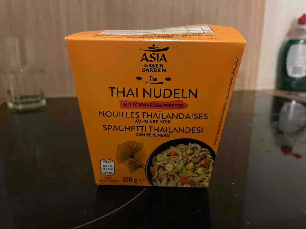 Thai Nudeln, mit schwarzem Pfeffer von Peter34 | Hochgeladen von: Peter34