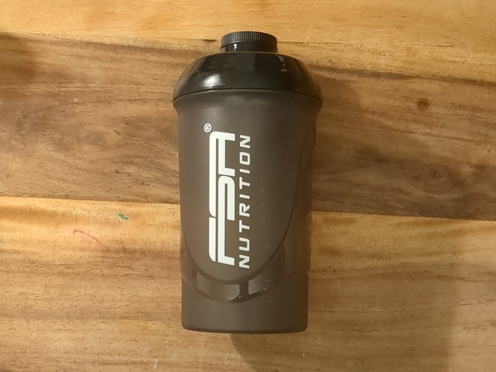 Proteinwasser selber gemixt von Sumiro87 | Hochgeladen von: Sumiro87 Proteinwasser selber gemixt von Sumiro87 | Hochgeladen von: Sumiro87