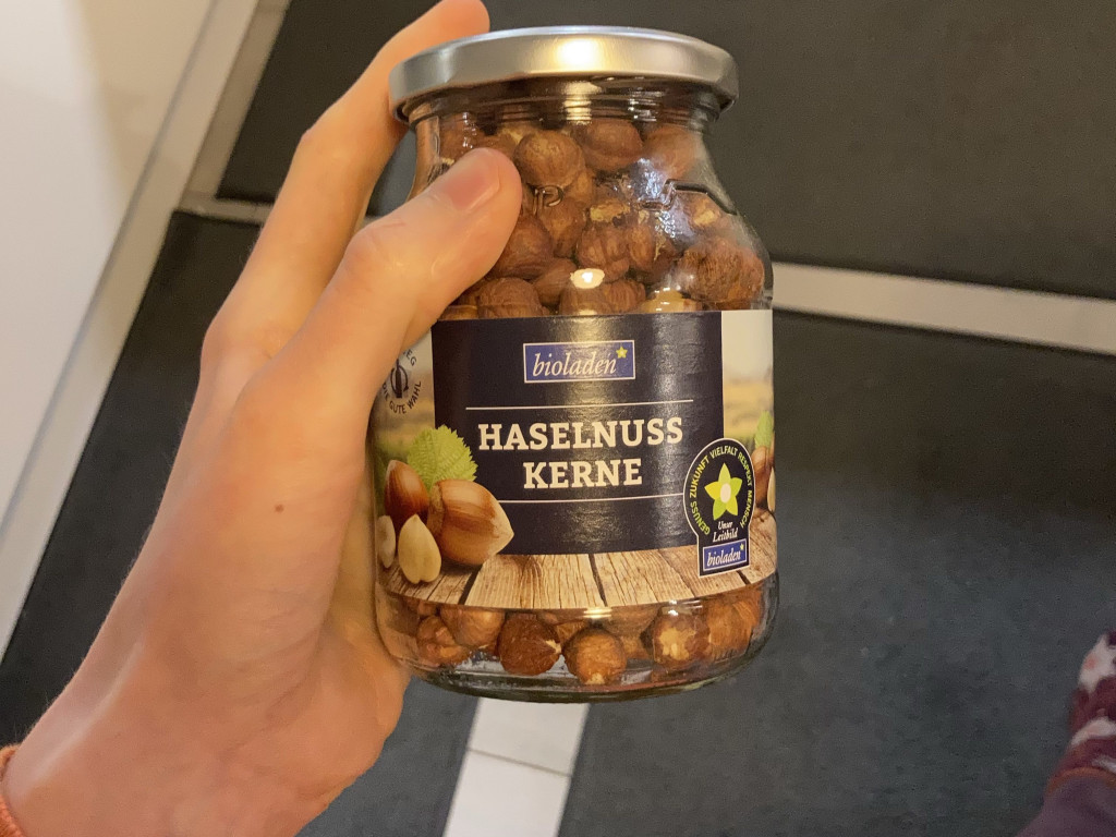 Haselnuss Kerne von Annashifter111 | Hochgeladen von: Annashifter111 Haselnuss Kerne von Annashifter111 | Hochgeladen von: Annashifter111