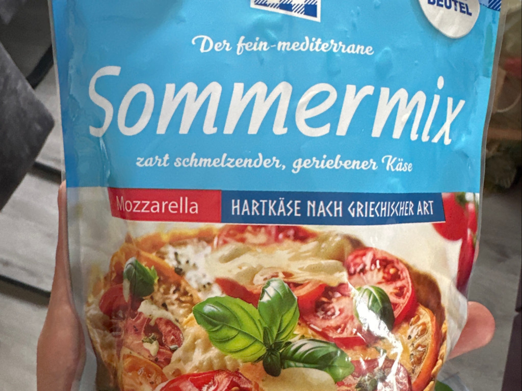 Sommermix, Mozzarella - Hartkäse nach griechischer Art von Anzi9 | Hochgeladen von: Anzi99 Sommermix, Mozzarella - Hartkäse nach griechischer Art von Anzi9 | Hochgeladen von: Anzi99