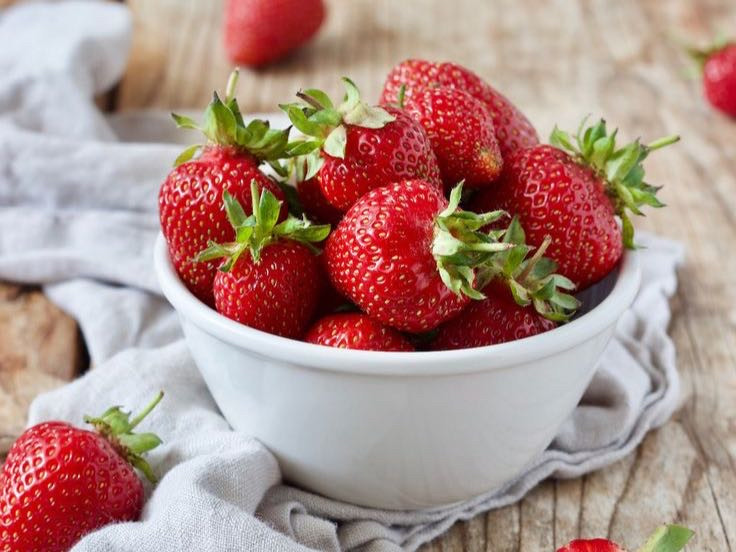 Erdbeeren von leonievictoriakub | Hochgeladen von: leonievictoriakub Erdbeeren von leonievictoriakub | Hochgeladen von: leonievictoriakub