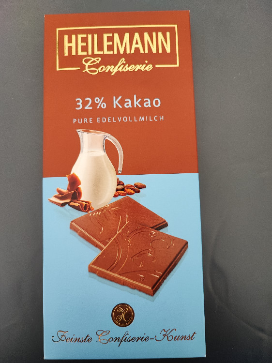 Pure Edelvollmilch, 32% Kakao von Annilein_3 | Hochgeladen von: Annilein_3