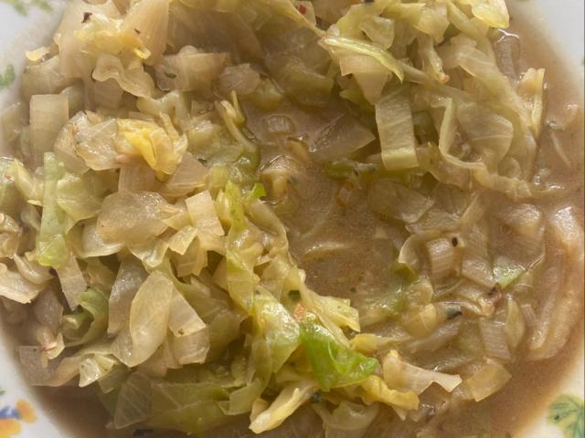 Spitzkohl Eintopf von emz | Hochgeladen von: emz Spitzkohl Eintopf von emz | Hochgeladen von: emz