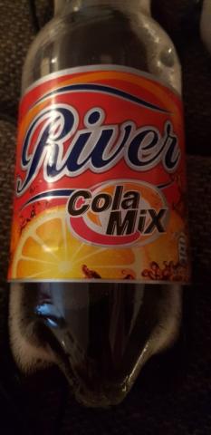 River Cola-Mix von ellenst95802 | Hochgeladen von: ellenst95802