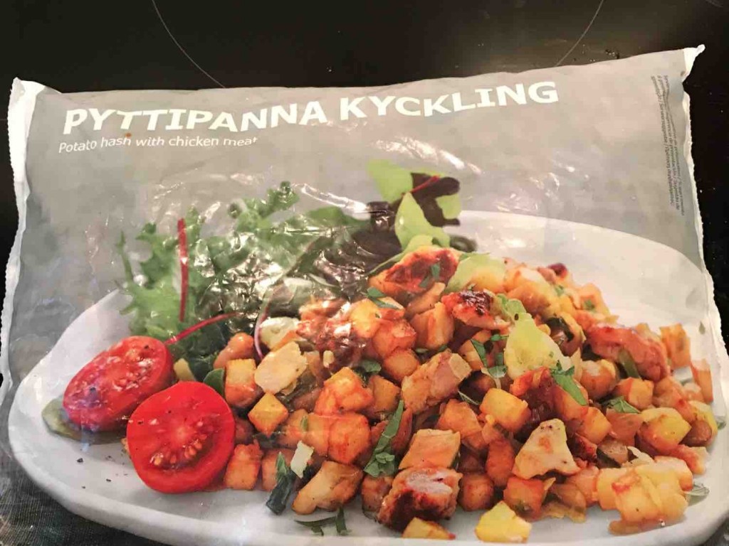 Pyttipanna Kyckling, Pfannengericht mit Kartoffeln und Hähnchenf | Hochgeladen von: Salath