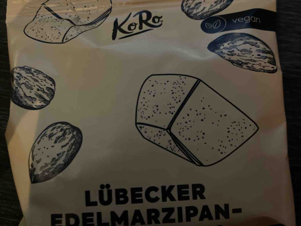 Lübecker Edelmarzipankartoffeln von DeathBloodqueen | Hochgeladen von: DeathBloodqueen