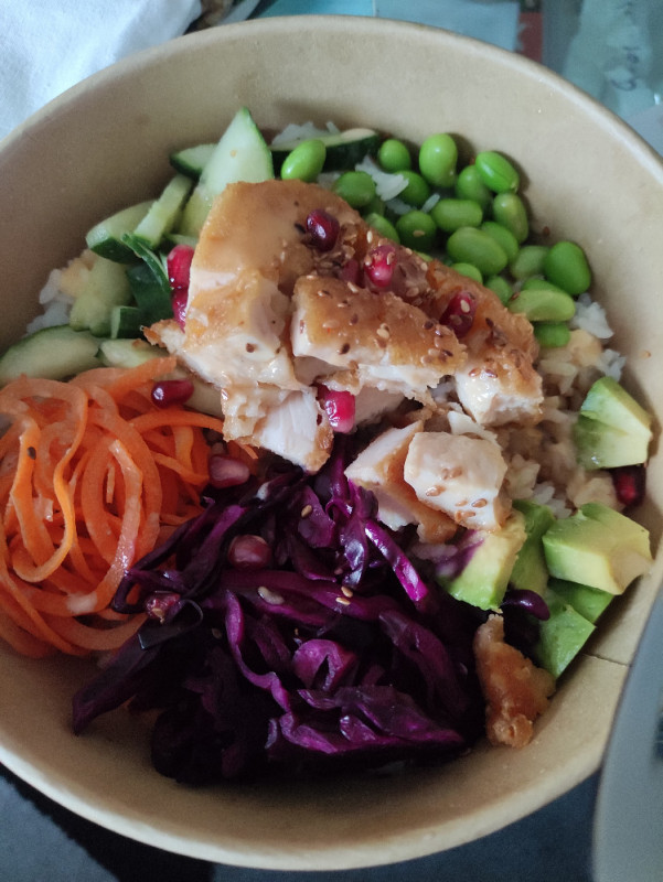 Poke Bowl, Chicken und Reis (Durchschnitt) von Mona M. | Hochgeladen von: Mona M.